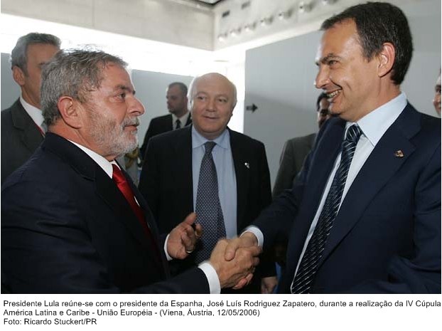 Presidente Lula reúne-se com o presidente da Espanha, José Luiz Rodriguez Zapatero, durante a IV Cúpula América-Latina e Caribe-União Européia.