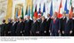 Presidente Lula, líderes do G-8, líderes dos países convidados e chefes de organismos internacionais posam para foto oficial da Cúpula.