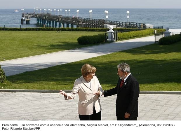 Presidente Lula conversa com a chanceler da Alemanha, Angela Merkel, em Heilingendamm.