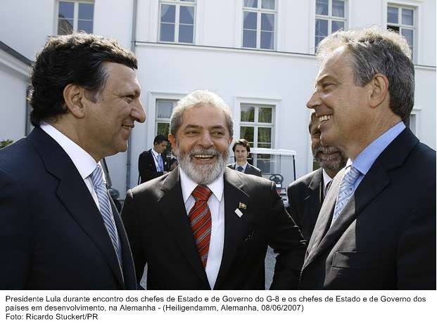 Presidente Lula durante encontro com chefes de estado e de governo do G-8, e chefes de estado e de governo dos países em desenvolvimento.