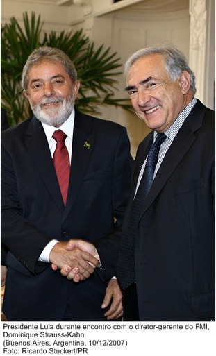 Presidente Lula, durante encontro com o diretor-gerente do FMI, Dominique Strauss-Khan.