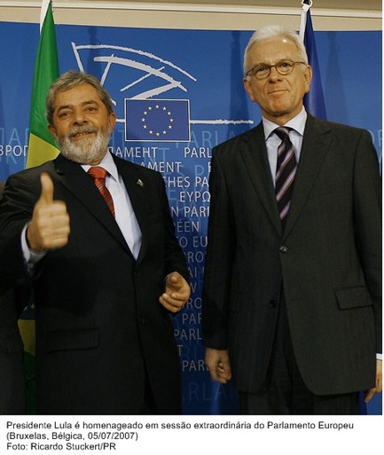 Presidente Lula é homenageado em sessão extraordinária no Parlamento Europeu.