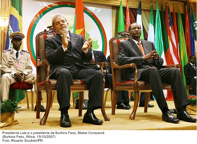 Presidente Lula e o presidente Blaise Compaoré.