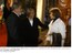 Presidente Lula e a primeira-dama, Marisa Letícia, conversam com a presidente do Chile, Michelle Bachelet, durante visita ao país.