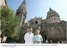 Presidente Lula e dona Marisa posam em frente a Catedral de Toledo.