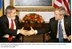 Presidente Lula cumprimenta o presidente dos EUA, George W. Bush, durante encontro na sede da ONU.