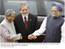 Presidente Lula, ao lado do presidente da Índia, Auul Pakir Jainulabdeen Abdul Kalam e do primeiro-ministro Manmohan Singh.