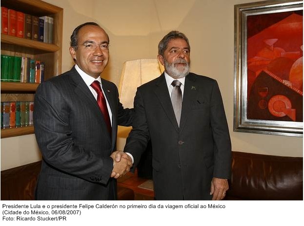 Presidente Lula e o presidente Felipe Calderón, no primeiro dia de visita oficial ao México.