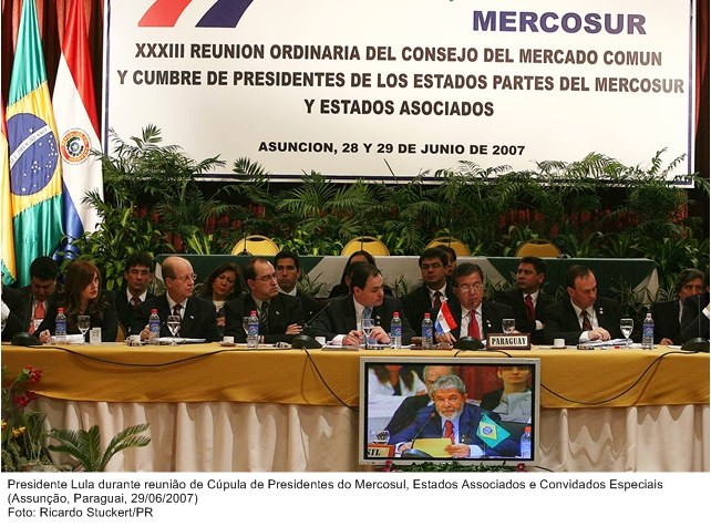 Presidente Lula durante reunião de Cúpula de Presidentes do Mercosul, Estados Associados e Convidados Especiais.