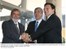 Presidente Lula ao lado do primeiro-ministro português José Sócrates e o presidente da Comissão Européia, José Manuel Durão Barroso.