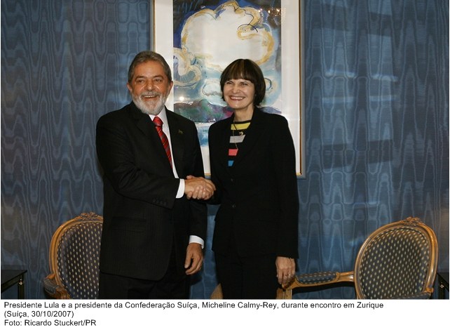 Presidente Lula e a presidente da Confederação Suiça, Micheline Calmy-Rey, durante encontro em Zurique.