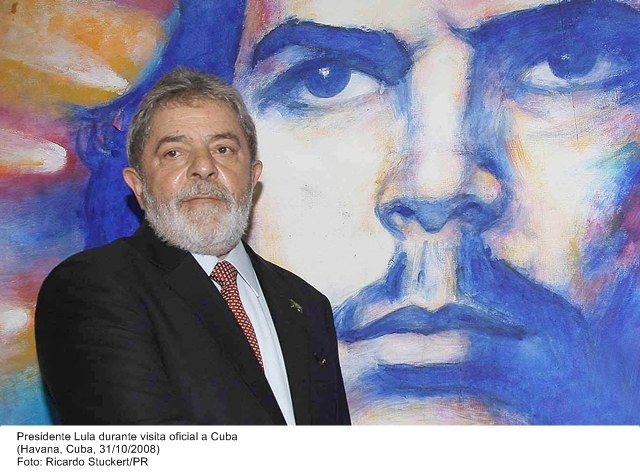 Presidente Lula durante visita oficial à Cuba.