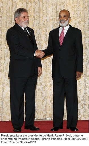 Presidente Lula e o presidente do Haiti, René Préval, durante encontro no Palácio Nacional, em Porot Príncipe.