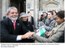 Presidente Lula e a primeira-dama, Marisa Letícia, durante cerimônia de oferenda floral no Monumento Nacional em Amsterdã.