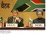 Presidente Lula e o primeiro-ministro da Índia, Manmohan Singh, durante a III Reunião de Cúpula do IBAS.
