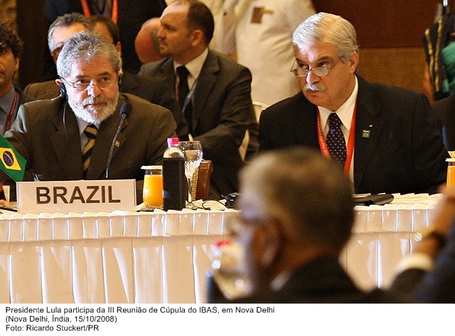 Presidente Lula participa da III Reunião de Cúpula do IBAS, em Nova Delhi.