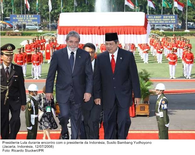 Presidente Lula durante encontro com o presidente da Indonésia, Susilo Bambang Yudhoyono.