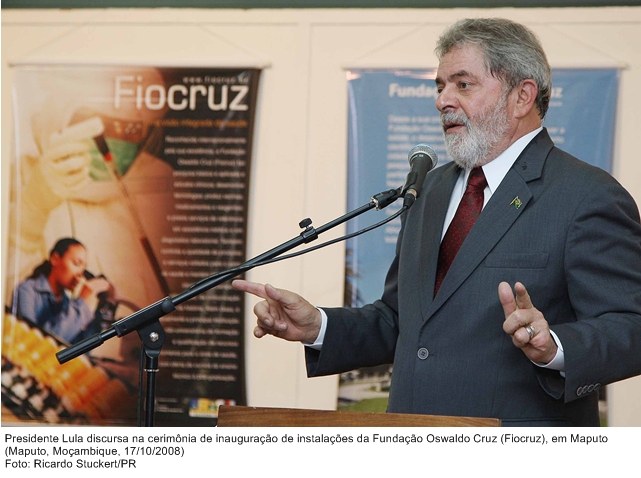 Presidente Lula discursa durante cerimônia de inauguração de instalação da Fundação Oswaldo Cruz, Fiocruz, em Maputo.