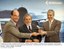 Presidente Lula, o presidente da Embraer, Frederico F. Curado, e o primeiro-ministro portugês, José Sócrates, no anúncio de investimentos da Embraer em Portugal.