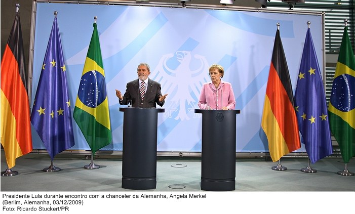 Presidente Lula e a chanceler da Alemanha, Angela Merckel.
