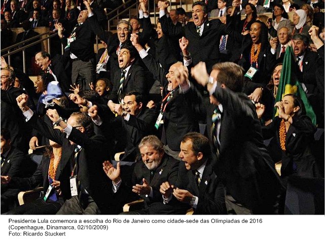 Presidente Lula comemora a escolha do cidade do Rio de Janeiro como cidade-sede das Olimpíadas de 2016.