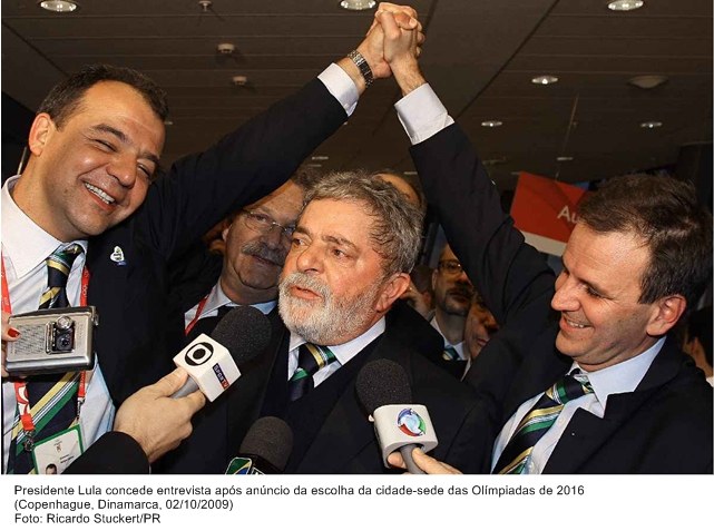 Presidente Lula concede entrevista após anúncio da escolha da cidade-sede das Olimpíadas 2016.