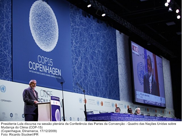 Presidente Lula discursa na sessão plenária da Conferência das Partes da Convenção-Quadro das Nações Unidas - COP 15.