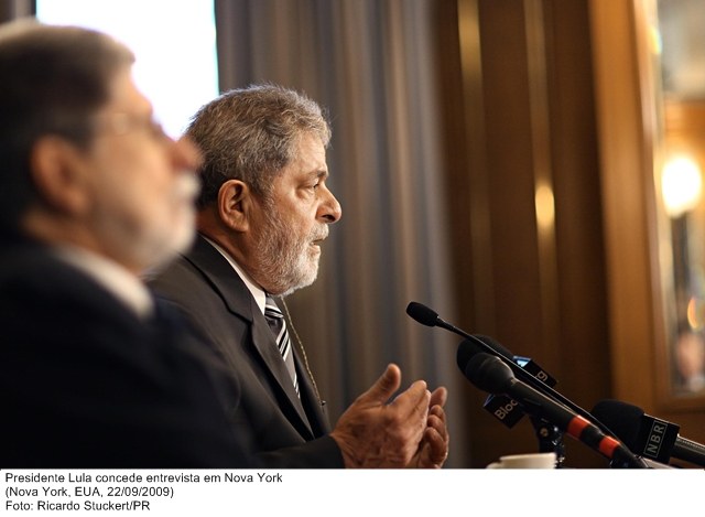 Presidente Lula concede entrevista em Nova York.
