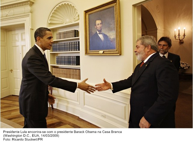 Presidente Lula encontra-se com o presidente Barack Obama na Casa Branca.