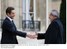 Presidente Lula cumprimenta o presidente da França Nicolas Sarkozy, durante visita a Paris.