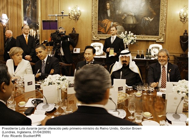 Presidente Lula durante jantar oferecido pelo primeiro-ministro do Reino Unido, Gordon Brown.