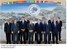 Presidente Lula posa para foto oficial com líderes do G-8, G-5 e Egito durante encontro na Itália.