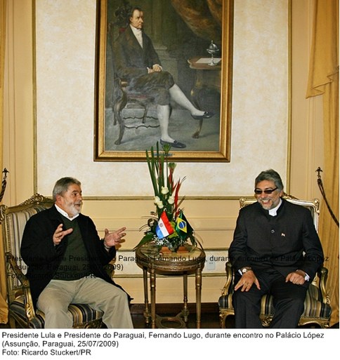 Presidente Lula em encontro  com o presidente do Paraguai, Fernando Lugo, no Palácio López.