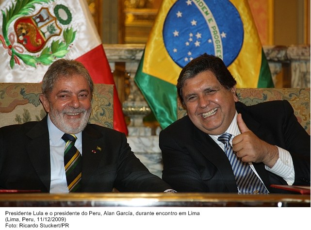 Presidente Lula e o presidente do Peru, Alan Garcia, durante encontro em Lima.