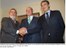 Presidente Lula cumprimenta o rei da Espanha, Juan Carlos I, e o primeiro-ministro, José L. R. Zapatero, durante encontro em Portugal.