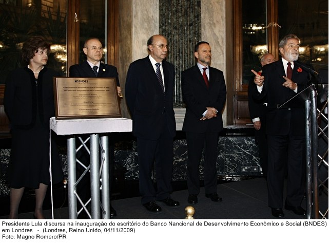 Presidente Lula discursa durante inauguração do escritório do BNDES em Londres.