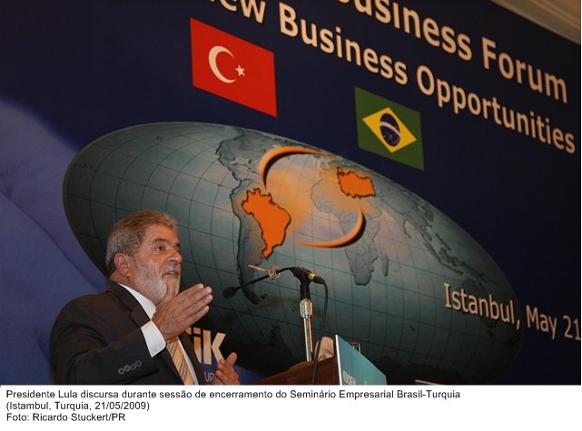Presidente Lula discursa na sessão de encerramento do Seminário Empresarial Brasil-Turquia.