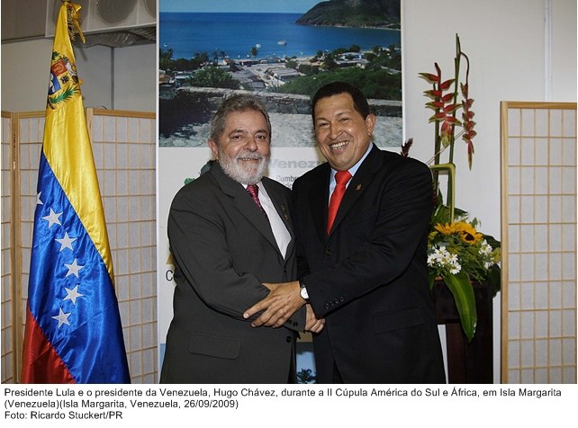 Presidente Lula e o presidente da  Venezuela, Hugo Cháves, durante a II Cúpula Ámerica do Sul e África, em Isla Margarita.