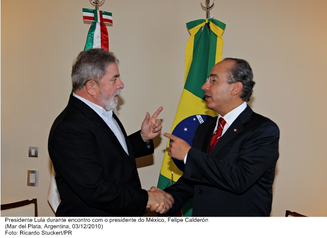 Presidente Lula durante encontro com o presidente do México, Felipe Calderón.
