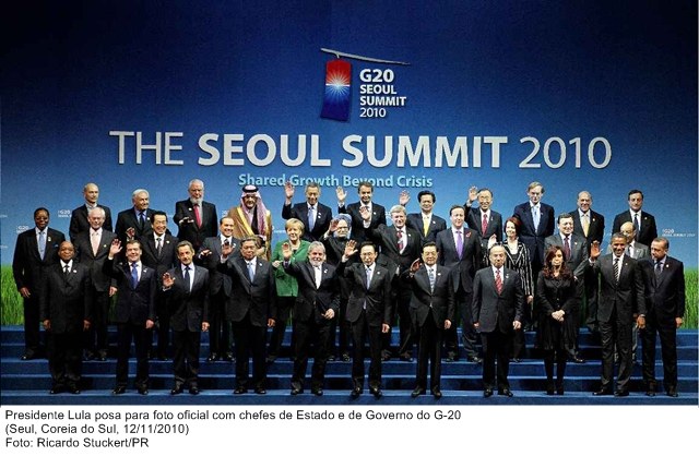 Presidente Lula posa para foto oficial com Chefes de Estado e de Governo do G-20.