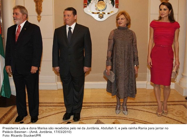 Presidente Lula e dona Marisa, são recebidos pelo rei da Jordânia, Abdullah II, e pela Rainha Rania, para jantar no Palácio Basman.