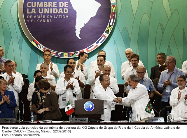 Presidente Lula participa da cerimônia de abertura da XXI Cúpula do Grupo do Rio e da II Cúpula da América Latina e do Caribe (CALC).