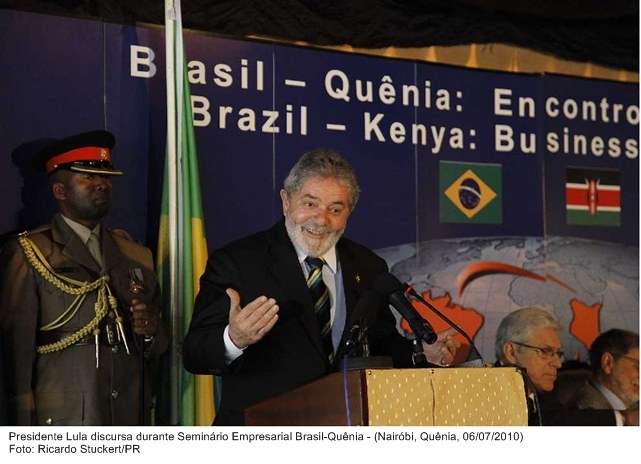 Presidente Lula discursa durante Seminário Empresarial Brasil-Quênia.