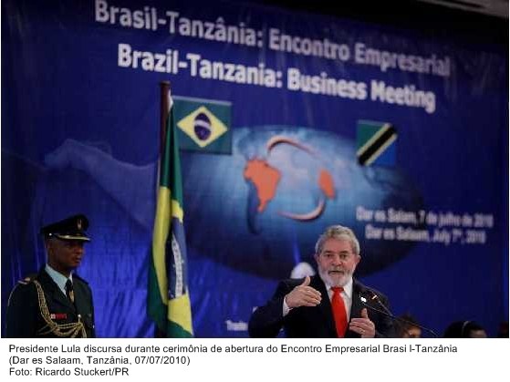 Presidente Lula discursa durante cerimônia de abertura do Encontro Empresarial Brasil-Tanzânia.