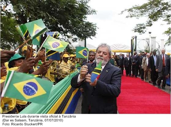 Presidente Lula durante visita oficial à Tanzânia.