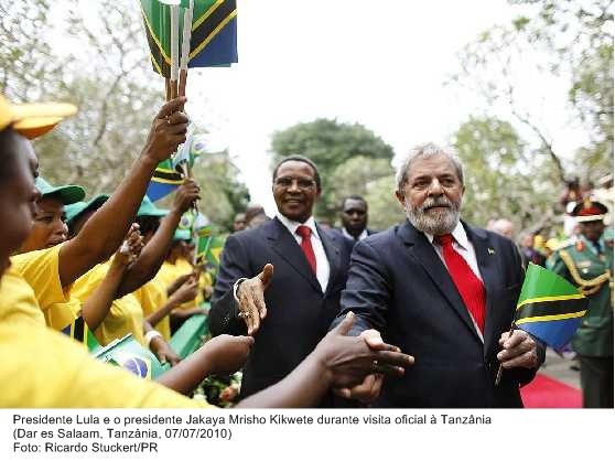 Presidente Lula e o presidente Jakaya Mrisho Kikwete durante visita oficial à Tanzânia.