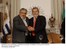 Presidente Lula cumprimenta o presidente do Uruguai, José Mujica, durante encontro privado.