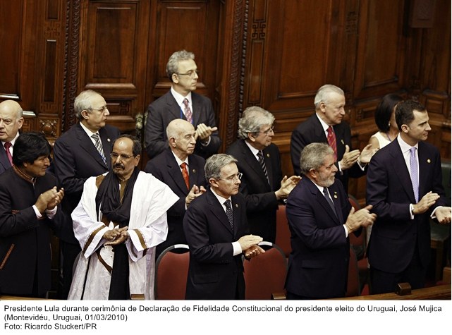 Presidente Lula durante cerimônia de Declaração de Fidelidade Constitucional do presidente eleito do Uruguai, José Mujica.