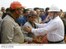 Presidente Lula cumprimenta funcionários durante visita à Refinaria de Paulínia-REPLAN.jpg