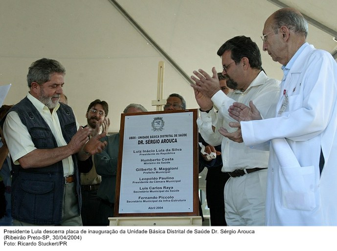 Presidente Lula descerra placa de inauguração da Unidade Básica Distrital de Saúde Dr. Sérgio Arouca.jpg